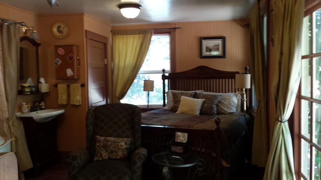 Glenmorey Country House Placerville Room photo